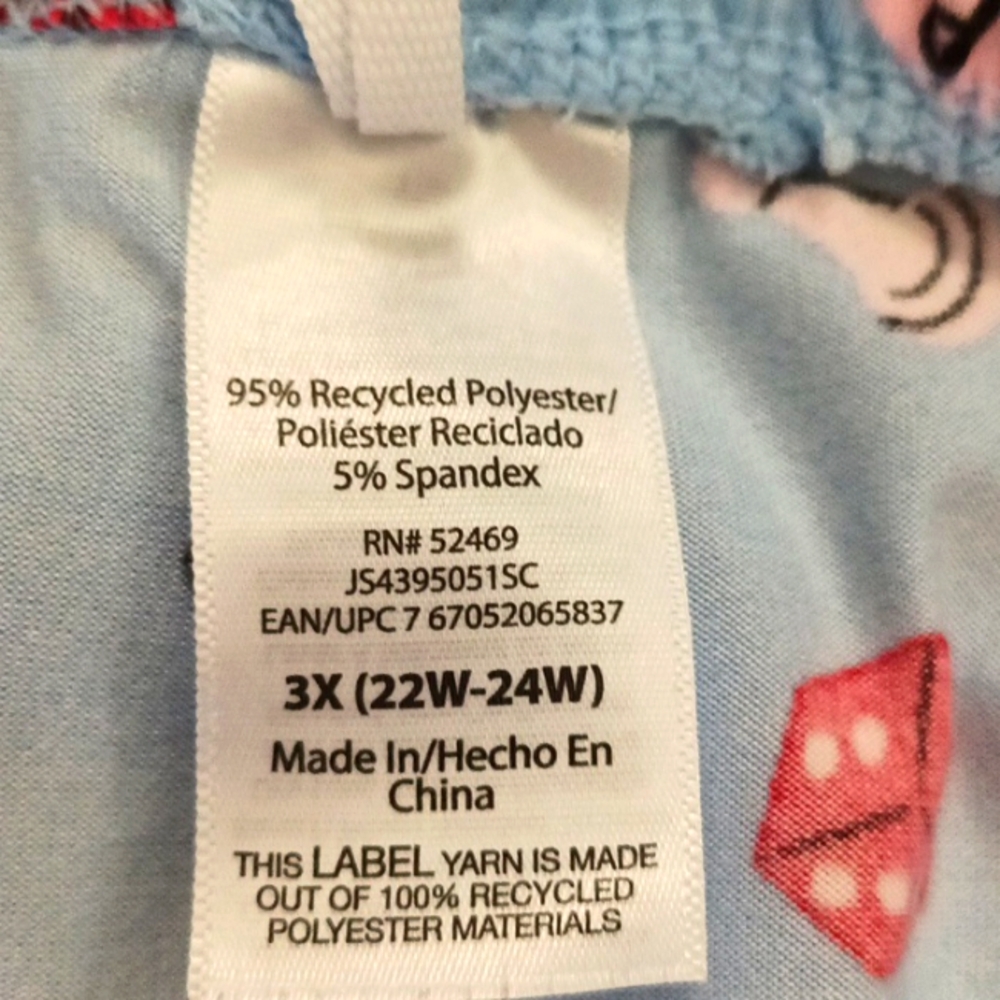 Women's Pajamas with Fun Print Game Night - Picture 9 of 10